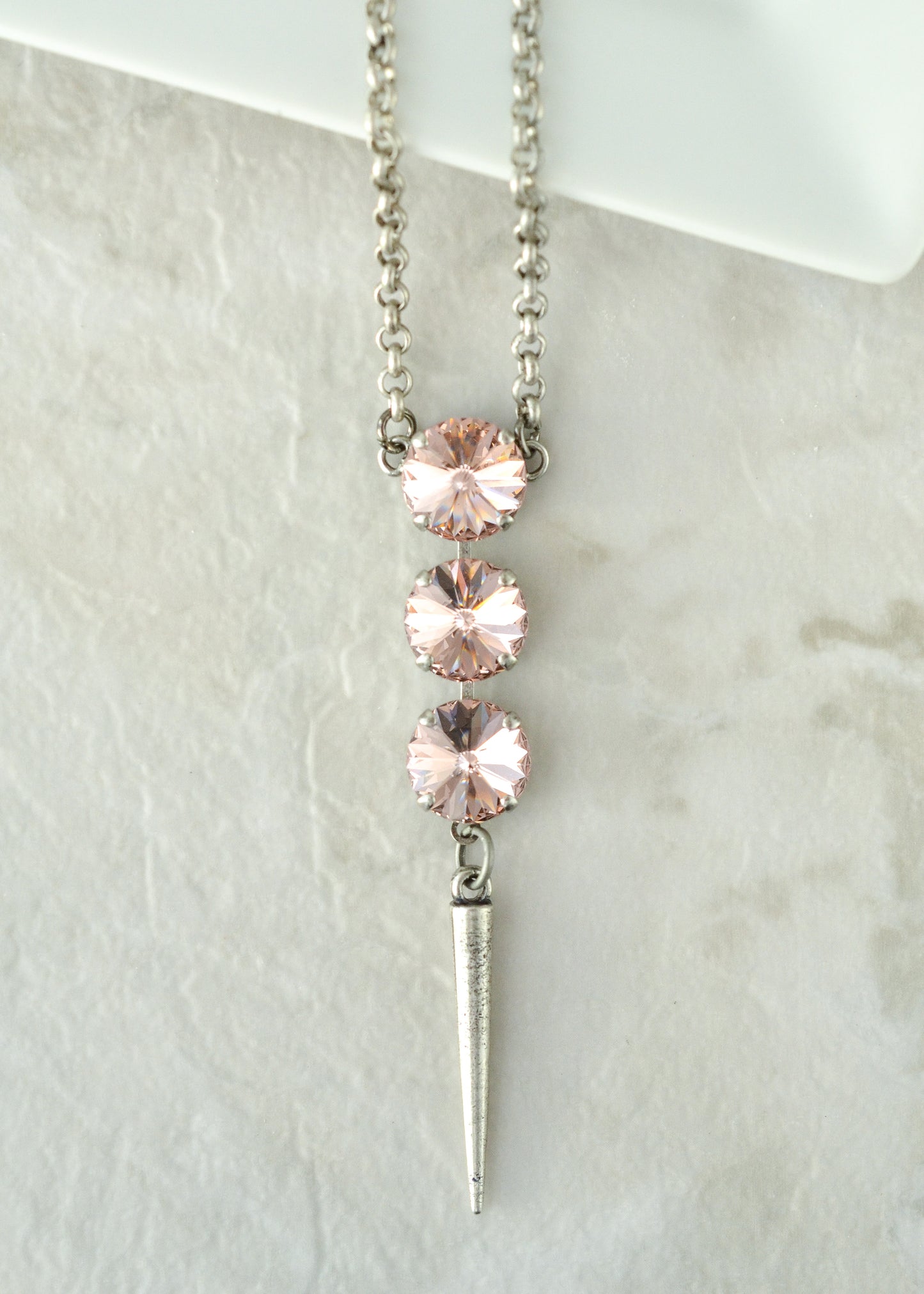 KAREN SPIKE NECKLACE