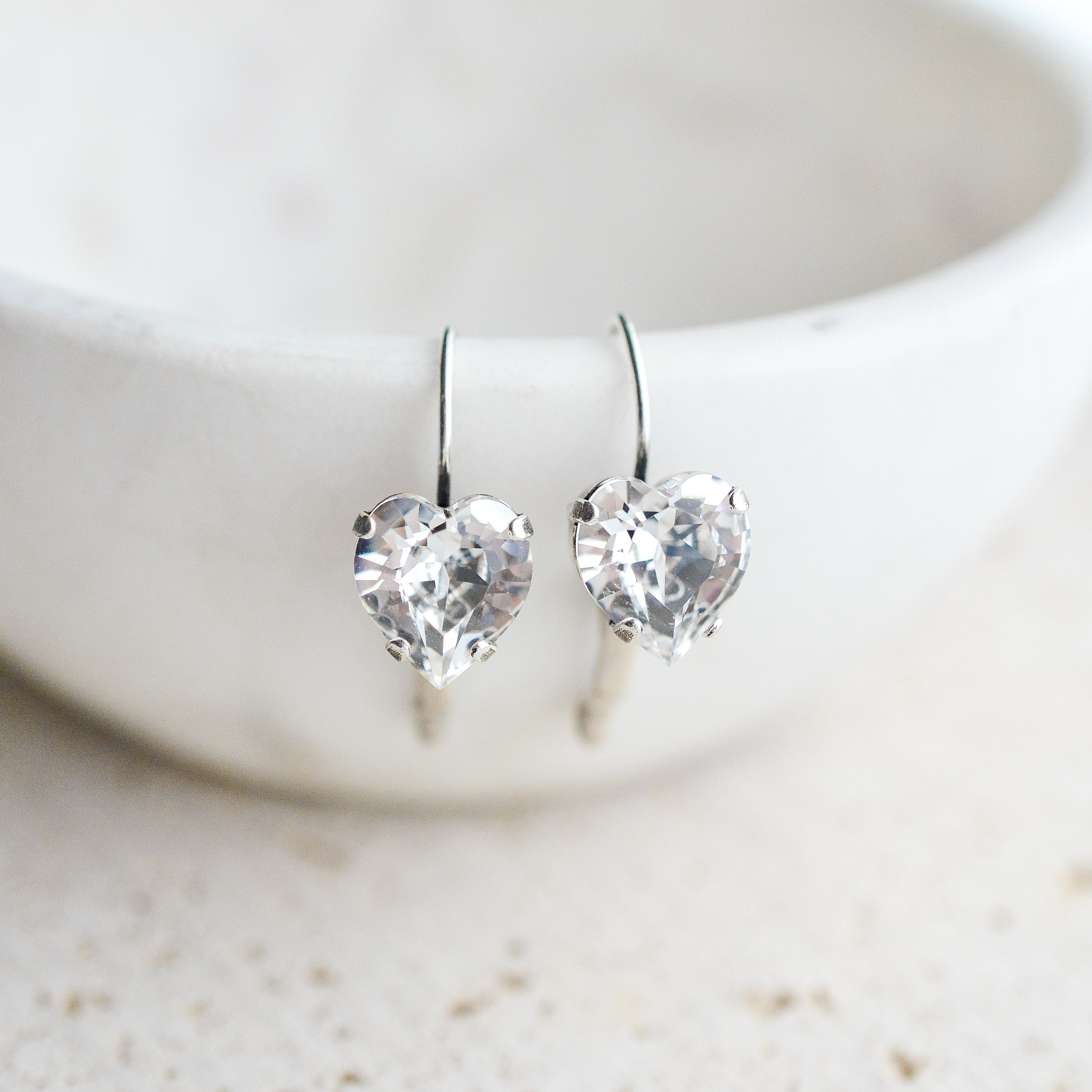 SWEET TREAT HEART EARRING